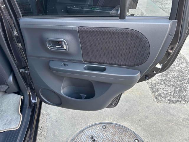 アルトラパン X TV オートライト スマートキー アイドリングストップ シートヒーター ベンチシート CVT 盗難防止システム ABS アルミホイール 衝突安全ボディ エアコン パワーステアリング パワーウィンドウ(34枚目)