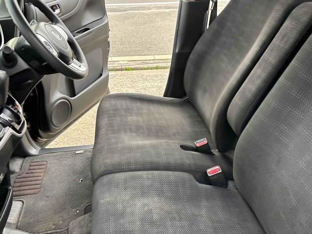 N-BOX G SSパッケージ バックカメラ 両側電動スライドドア ナビ 衝突被害軽減システム スマートキー アイドリングストップ 電動格納ミラー ベンチシート CVT 盗難防止システム ABS ESC アルミホイール(30枚目)