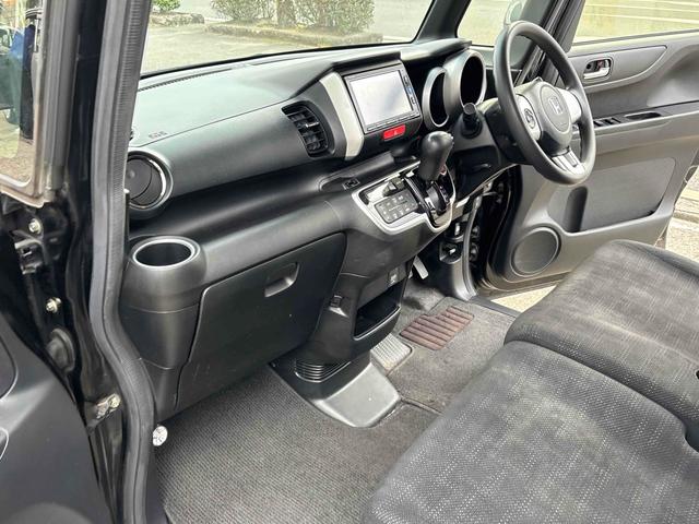 N-BOX G SSパッケージ バックカメラ 両側電動スライドドア ナビ 衝突被害軽減システム スマートキー アイドリングストップ 電動格納ミラー ベンチシート CVT 盗難防止システム ABS ESC アルミホイール(31枚目)