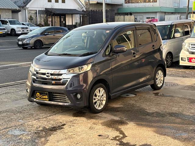 デイズ ハイウェイスター　Ｘ　ドライブレコーダー　バックカメラ　ナビ　ＴＶ　ＨＩＤ　スマートキー　アイドリングストップ　電動格納ミラー　ベンチシート　ＣＶＴ　盗難防止システム　ＡＢＳ　ＣＤ　ＵＳＢ　ミュージックプレイヤー接続可（12枚目）