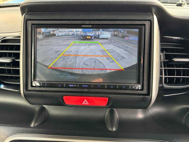 Ｎ－ＢＯＸカスタム Ｇ・ターボパッケージ　バックカメラ　両側電動スライドドア　ナビ　オートクルーズコントロール　オートライト　ＨＩＤ　スマートキー　アイドリングストップ　電動格納ミラー　ベンチシート　ターボ　ＣＶＴ　盗難防止システム　ＡＢＳ（5枚目）