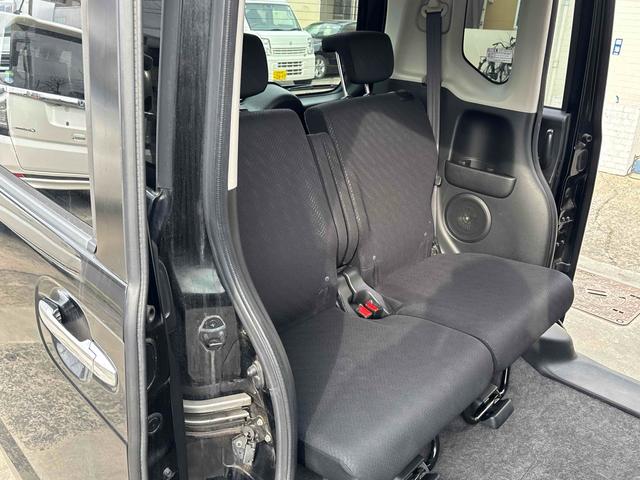 Ｎ－ＢＯＸカスタム Ｇ・ターボパッケージ　バックカメラ　両側電動スライドドア　ナビ　オートクルーズコントロール　オートライト　ＨＩＤ　スマートキー　アイドリングストップ　電動格納ミラー　ベンチシート　ターボ　ＣＶＴ　盗難防止システム　ＡＢＳ（27枚目）