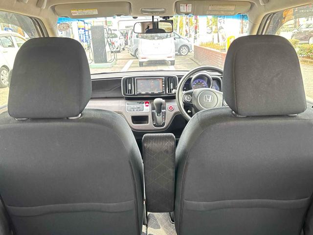 Ｎ－ＯＮＥ プレミアム　ツアラー・Ｌパッケージ　バックカメラ　ＴＶ　オートクルーズコントロール　オートライト　ＨＩＤ　スマートキー　アイドリングストップ　ベンチシート　ＣＶＴ　盗難防止システム　ＡＢＳ　ＥＳＣ　アルミホイール　衝突安全ボディ（23枚目）