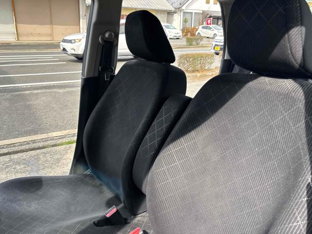Ｎ－ＯＮＥ プレミアム　ツアラー・Ｌパッケージ　バックカメラ　ＴＶ　オートクルーズコントロール　オートライト　ＨＩＤ　スマートキー　アイドリングストップ　ベンチシート　ＣＶＴ　盗難防止システム　ＡＢＳ　ＥＳＣ　アルミホイール　衝突安全ボディ（27枚目）