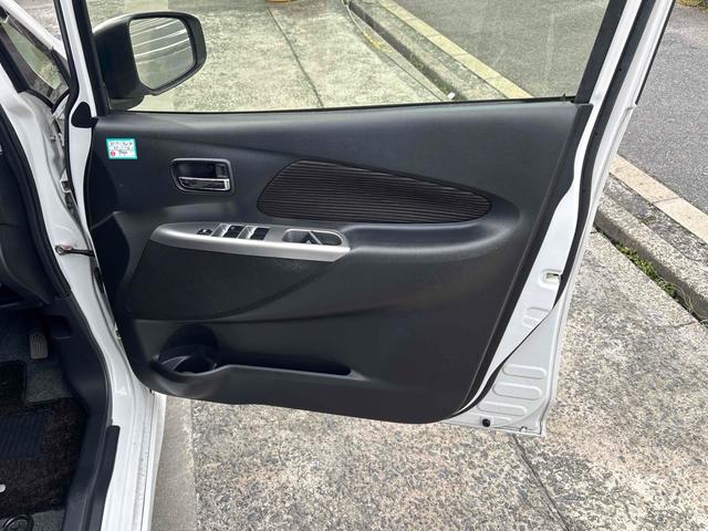 デイズ ハイウェイスター　Ｘ　全周囲カメラ　ナビ　ＴＶ　ＨＩＤ　スマートキー　アイドリングストップ　電動格納ミラー　ベンチシート　ＣＶＴ　盗難防止システム　ＡＢＳ　ＣＤ　ＤＶＤ再生　ＵＳＢ　ミュージックプレイヤー接続可（38枚目）