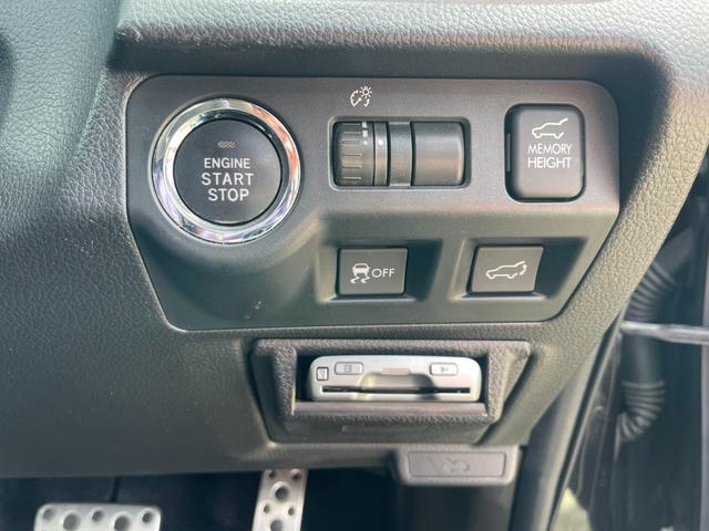 フォレスター ２．０ＸＴ　アイサイト　本革シート　４ＷＤ　バックカメラ　オートクルーズコントロール　パワーシート　衝突被害軽減システム　ターボ　ナビ　ＴＶ　オートライト　ＨＩＤ　電動リアゲート　アルミホイール　スマートキー　電動格納ミラー（13枚目）