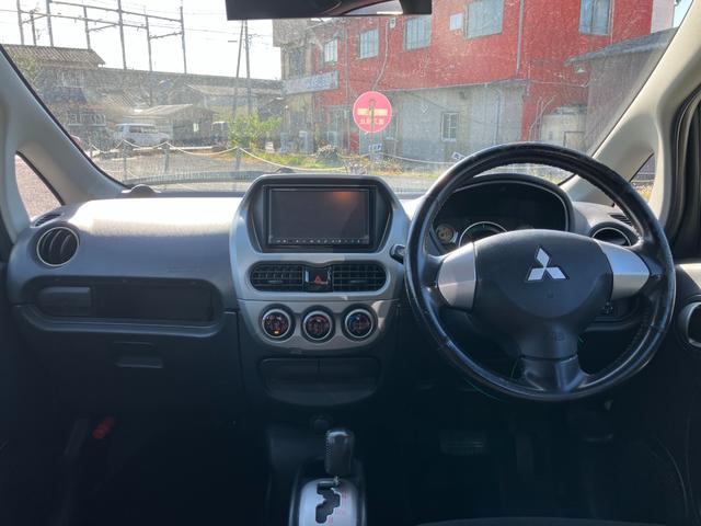 アイミーブ ベースグレード　ドライブレコーダー　ＥＴＣ　オートライト　スマートキー　電動格納ミラー　ＣＶＴ　盗難防止システム　ＡＢＳ　アルミホイール　衝突安全ボディ　エアコン　パワーステアリング　パワーウィンドウ（2枚目）