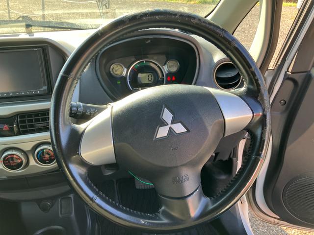 アイミーブ ベースグレード　ドライブレコーダー　ＥＴＣ　オートライト　スマートキー　電動格納ミラー　ＣＶＴ　盗難防止システム　ＡＢＳ　アルミホイール　衝突安全ボディ　エアコン　パワーステアリング　パワーウィンドウ（3枚目）