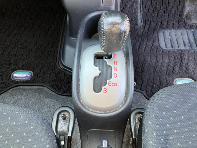 アイミーブ ベースグレード　ドライブレコーダー　ＥＴＣ　オートライト　スマートキー　電動格納ミラー　ＣＶＴ　盗難防止システム　ＡＢＳ　アルミホイール　衝突安全ボディ　エアコン　パワーステアリング　パワーウィンドウ（6枚目）