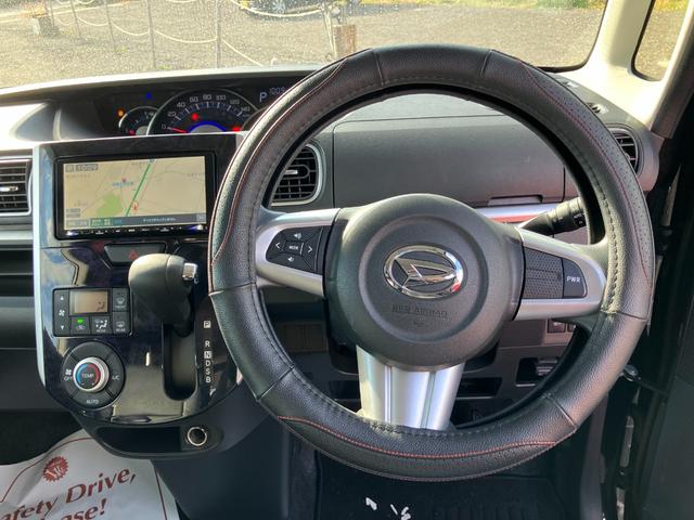 タント カスタムＸ　トップエディションＳＡＩＩＩ　ドライブレコーダー　ＥＴＣ　バックカメラ　両側スライド・片側電動　ナビ　衝突被害軽減システム　オートマチックハイビーム　オートライト　ＬＥＤヘッドランプ　スマートキー　アイドリングストップ（3枚目）