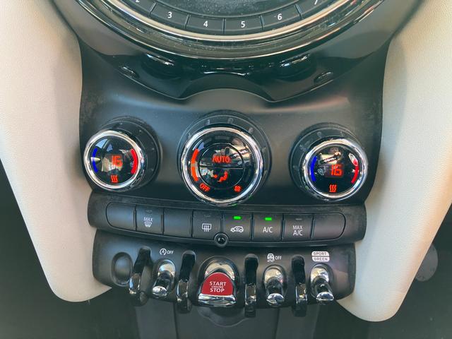 ＭＩＮＩ ワン　アルミホイール　スマートキー　アイドリングストップ　ＭＴ　盗難防止システム　ＡＢＳ　ＥＳＣ　エアコン　パワーステアリング　パワーウィンドウ　運転席エアバッグ（6枚目）