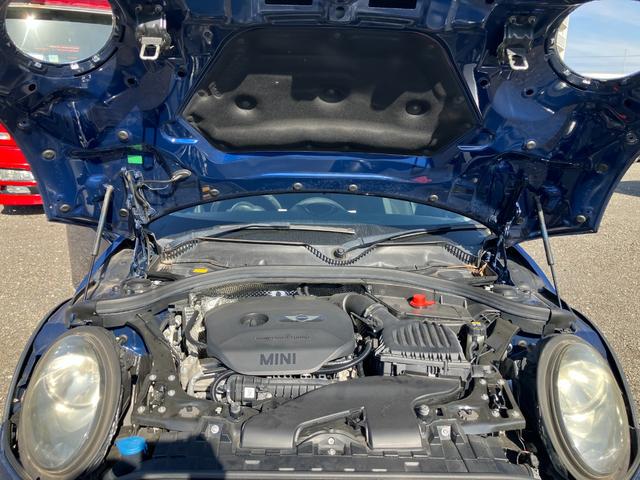 ＭＩＮＩ ワン　クラブマン　ドライブレコーダー　ＥＴＣ　ナビ　アルミホイール　オートライト　スマートキー　アイドリングストップ　電動格納ミラー　ＡＴ　ＡＢＳ　ＥＳＣ　ＵＳＢ　ミュージックプレイヤー接続可　エアコン（19枚目）