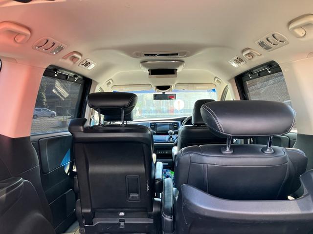 オデッセイ アブソルート・ＥＸ　本革シート　７人　ＥＴＣ　全周囲カメラ　ナビ　ＴＶ　オートクルーズコントロール　両側電動スライドドア　オートライト　ＬＥＤヘッドランプ　　電動格納ミラー　シートヒーター　後席モニター（31枚目）