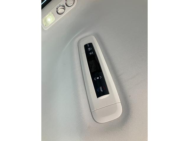 オデッセイ アブソルート・ＥＸ　本革シート　７人　ＥＴＣ　全周囲カメラ　ナビ　ＴＶ　オートクルーズコントロール　両側電動スライドドア　オートライト　ＬＥＤヘッドランプ　　電動格納ミラー　シートヒーター　後席モニター（33枚目）