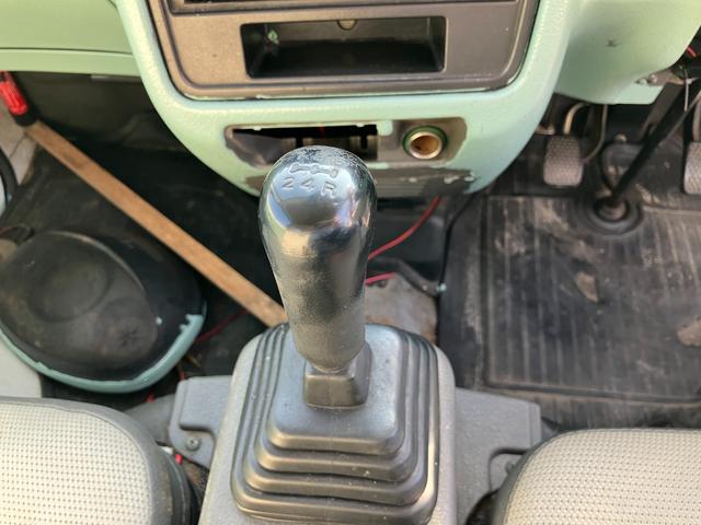 キャリイトラック 　ＭＴ　エアコン　ＣＤ（15枚目）