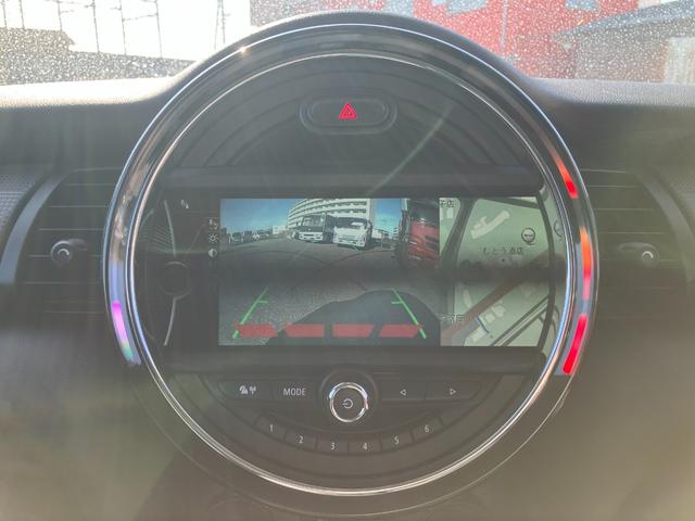 MINI クーパー ETC バックカメラ ナビ アルミホイール ターボ スマートキー アイドリングストップ AT 盗難防止システム ABS ESC エアコン パワーステアリング パワーウィンドウ 運転席エアバッグ(5枚目)