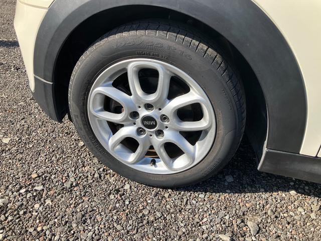 MINI クーパー ETC バックカメラ ナビ アルミホイール ターボ スマートキー アイドリングストップ AT 盗難防止システム ABS ESC エアコン パワーステアリング パワーウィンドウ 運転席エアバッグ(20枚目)