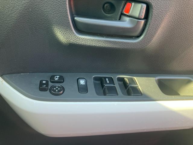 ハスラー Ｇ　５速ＭＴ　キーレスエントリー　アイドリングストップ　電動格納ミラー　シートヒーター　盗難防止システム　ＡＢＳ　ＣＤ　アルミホイール　衝突安全ボディ　エアコン　パワーステアリング　パワーウィンドウ（8枚目）