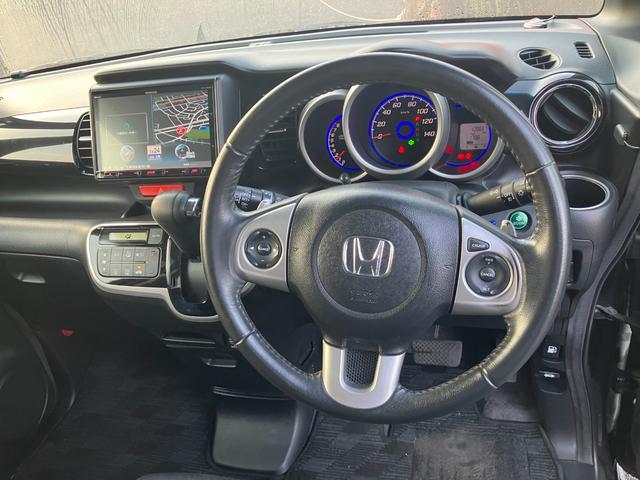 Ｎ－ＢＯＸ＋カスタム Ｇ・ターボパッケージ　バックカメラ　両側電動スライドドア　ナビ　ＴＶ　オートクルーズコントロール　オートライト　ＨＩＤ　スマートキー　アイドリングストップ　電動格納ミラー　ベンチシート　ＣＶＴ　盗難防止システム　ＡＢＳ（29枚目）