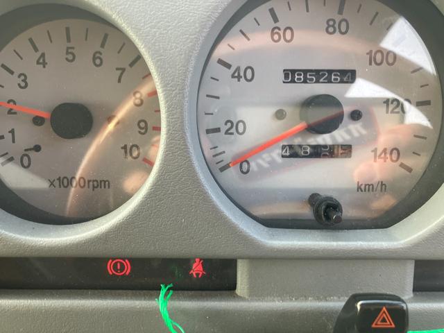 ジムニー ワイルドウインド　４ＷＤ　ＡＴ　ＣＤ　アルミホイール　エアコン（22枚目）