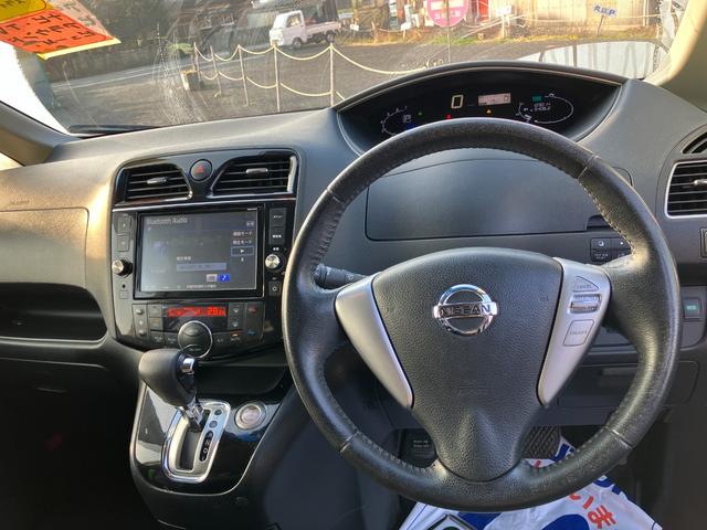 セレナ ハイウェイスターＳ－ＨＶアドバンスドセーフティパック　ＥＴＣ　全周囲カメラ　ＴＶ　クリアランスソナー　オートクルーズコントロール　レーンアシスト　衝突被害軽減システム　両側電動スライドドア　オートライト　スマートキー　アイドリングストップ　電動格納ミラー（3枚目）