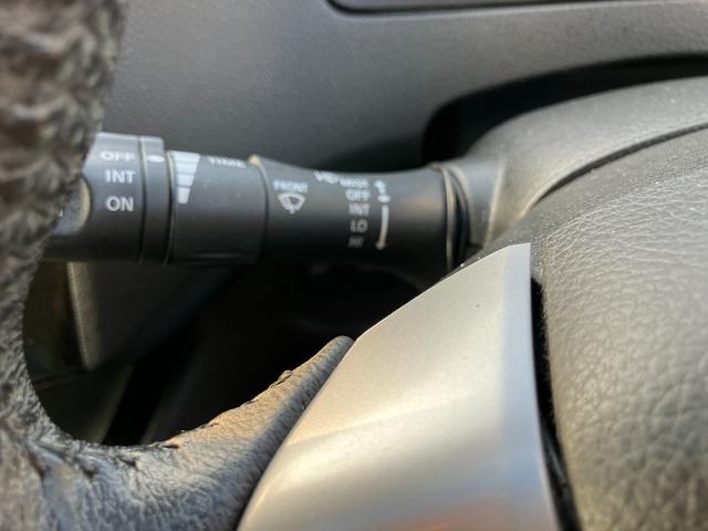 セレナ ハイウェイスターＳ－ＨＶアドバンスドセーフティパック　ＥＴＣ　全周囲カメラ　ＴＶ　クリアランスソナー　オートクルーズコントロール　レーンアシスト　衝突被害軽減システム　両側電動スライドドア　オートライト　スマートキー　アイドリングストップ　電動格納ミラー（29枚目）