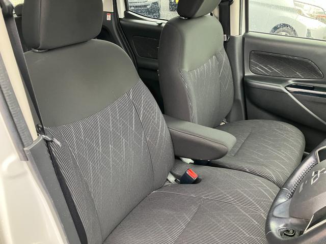 ｅＫスペースカスタム カスタムＧ　ｅ－アシスト　全周囲カメラ　両側スライド・片側電動　ナビ　ＴＶ　衝突被害軽減システム　オートマチックハイビーム　オートライト　ＨＩＤ　スマートキー　アイドリングストップ　電動格納ミラー　シートヒーター　ベンチシート（10枚目）