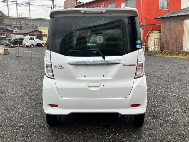 ｅＫスペースカスタム カスタムＧ　ｅ－アシスト　全周囲カメラ　両側スライド・片側電動　ナビ　ＴＶ　衝突被害軽減システム　オートマチックハイビーム　オートライト　ＨＩＤ　スマートキー　アイドリングストップ　電動格納ミラー　シートヒーター　ベンチシート（17枚目）