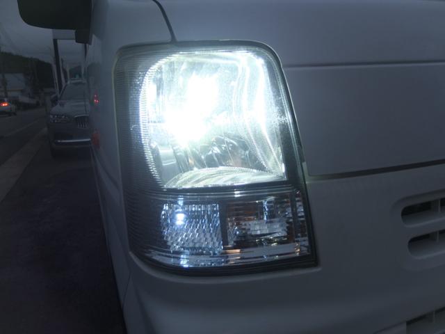 エブリイ ＰＡ　車検９年６月　革調シートカバー　新品タイヤ４本　ＬＥＤヘッドライト　ＥＴＣ　ポジション　ナンバー灯ＬＥＤ　エアコン　パワステ　集中ドアロック　ＳＵＺＵＫＩ保証書　整備記録簿　取説（18枚目）