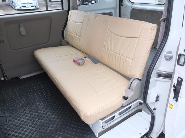 エブリイ ＰＡ　車検９年６月　革調シートカバー　新品タイヤ４本　ＬＥＤヘッドライト　ＥＴＣ　ポジション　ナンバー灯ＬＥＤ　エアコン　パワステ　集中ドアロック　ＳＵＺＵＫＩ保証書　整備記録簿　取説（38枚目）