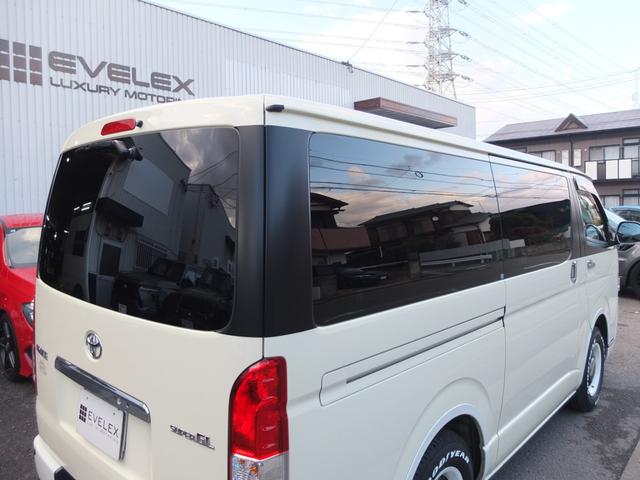 �v���C�o�V�[�΍�̃X���[�N�t�B�������{�H����Ă���܂��B