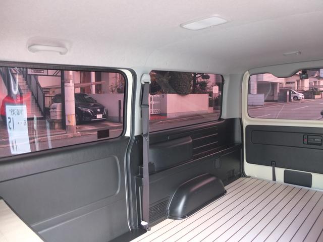 �t�B�����{�H����Ă���܂��B