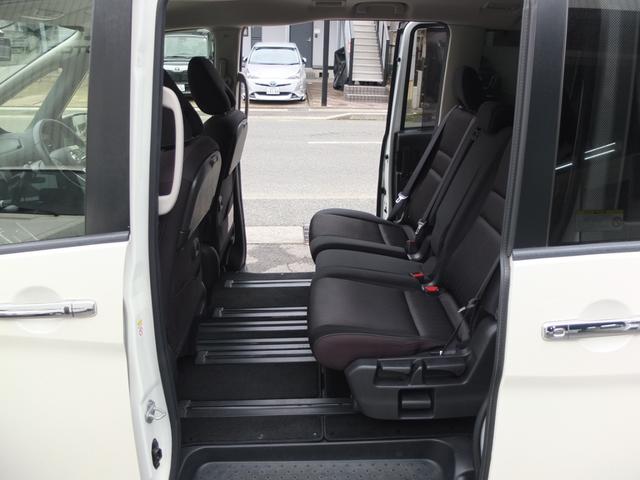 セレナ ハイウェイスター　Ｖセレクション　純正ナビ　スマホ連動モニター　デジタルミラー　ドライブレコーダー　バックカメラ　アラウンドビューモニター　両側電動スライドドア　ＥＴＣ　スマートキー　プッシュスタート　保証書　取説　整備手帳　スペアキ（49枚目）