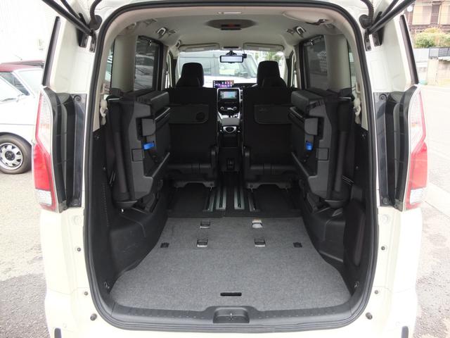 セレナ ハイウェイスター　Ｖセレクション　純正ナビ　スマホ連動モニター　デジタルミラー　ドライブレコーダー　バックカメラ　アラウンドビューモニター　両側電動スライドドア　ＥＴＣ　スマートキー　プッシュスタート　保証書　取説　整備手帳　スペアキ（62枚目）