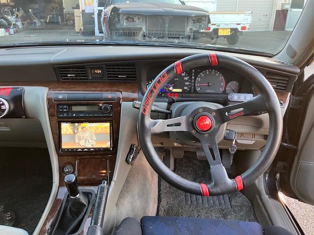 ローレル 　サンルーフ　ＯＨ済ＲＢ２５ＤＥＴ＆リビルト３０Ａ５速ＭＴ　公認済　車高調　ＬＳＤ　トラストサ－ジ　ＨＰＩエキマニ＆インタークーラー　マフラー　デフィメーターＸ４　ブレーキ強化　ウエッズ１８ＡＷ　レカロ（23枚目）