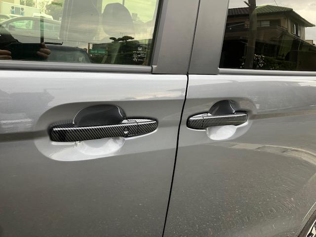 Ｎ－ＢＯＸカスタム Ｇ・Ｌターボホンダセンシング　衝突軽減ブレーキ　純正メモリナビ　バックカメラ　ＥＴＣ　両側パワスラ　クルーズコントロール　レーンキープアシスト　ハーフレザーシート　ＬＥＤヘッドライト　フォグランプ　ウィンカーミラー　オートライト（15枚目）