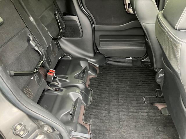Ｎ－ＢＯＸカスタム Ｇ・Ｌターボホンダセンシング　衝突軽減ブレーキ　純正メモリナビ　バックカメラ　ＥＴＣ　両側パワスラ　クルーズコントロール　レーンキープアシスト　ハーフレザーシート　ＬＥＤヘッドライト　フォグランプ　ウィンカーミラー　オートライト（39枚目）