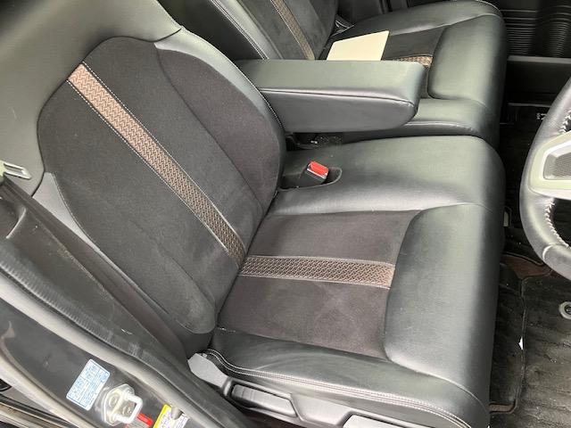 Ｎ－ＢＯＸカスタム Ｇ・Ｌターボホンダセンシング　衝突軽減ブレーキ　純正メモリナビ　バックカメラ　ＥＴＣ　両側パワスラ　クルーズコントロール　レーンキープアシスト　ハーフレザーシート　ＬＥＤヘッドライト　フォグランプ　ウィンカーミラー　オートライト（52枚目）