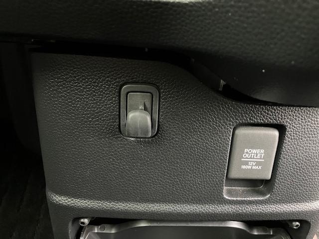 Ｎ－ＢＯＸカスタム Ｇ・Ｌターボホンダセンシング　衝突軽減ブレーキ　純正メモリナビ　バックカメラ　ＥＴＣ　両側パワスラ　クルーズコントロール　レーンキープアシスト　ハーフレザーシート　ＬＥＤヘッドライト　フォグランプ　ウィンカーミラー　オートライト（55枚目）