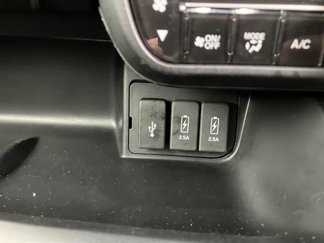 Ｎ－ＢＯＸカスタム Ｇ・Ｌターボホンダセンシング　衝突軽減ブレーキ　純正メモリナビ　バックカメラ　ＥＴＣ　両側パワスラ　クルーズコントロール　レーンキープアシスト　ハーフレザーシート　ＬＥＤヘッドライト　フォグランプ　ウィンカーミラー　オートライト（56枚目）