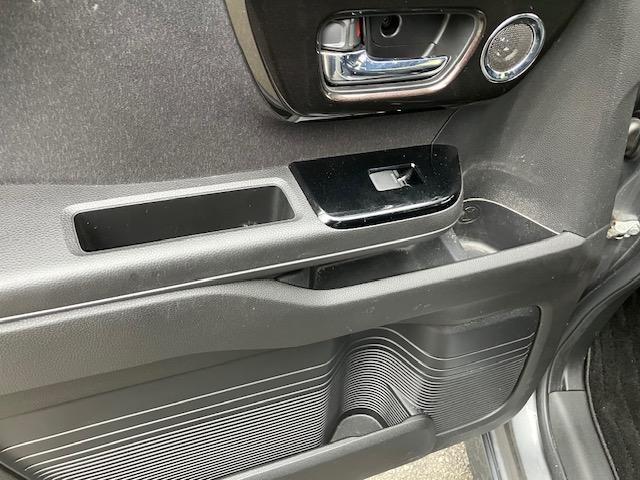 Ｎ－ＢＯＸカスタム Ｇ・Ｌターボホンダセンシング　衝突軽減ブレーキ　純正メモリナビ　バックカメラ　ＥＴＣ　両側パワスラ　クルーズコントロール　レーンキープアシスト　ハーフレザーシート　ＬＥＤヘッドライト　フォグランプ　ウィンカーミラー　オートライト（64枚目）