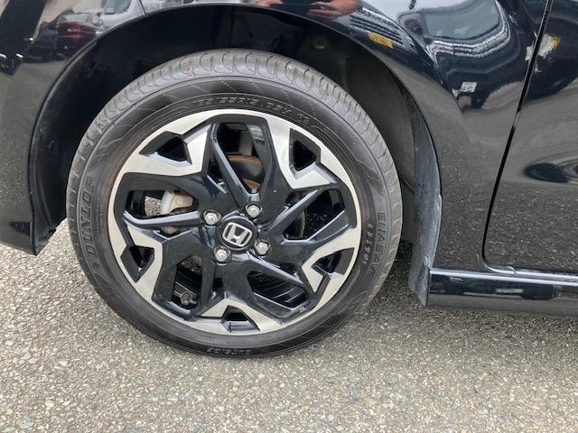 Ｎ－ＢＯＸカスタム Ｇ・Ｌターボホンダセンシング　衝突軽減ブレーキ　社外ナビ　バックカメラ　ＥＴＣ　両側パワスラ　クルーズコントロール　レーンキープアシスト　ハーフレザーシート　ＬＥＤヘッドライト　フォグランプ　ウィンカーミラー　オートライト（15枚目）