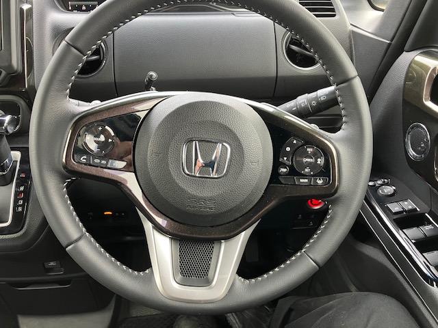 Ｎ－ＢＯＸカスタム Ｇ・Ｌターボホンダセンシング　衝突軽減ブレーキ　社外ナビ　バックカメラ　ＥＴＣ　両側パワスラ　クルーズコントロール　レーンキープアシスト　ハーフレザーシート　ＬＥＤヘッドライト　フォグランプ　ウィンカーミラー　オートライト（52枚目）