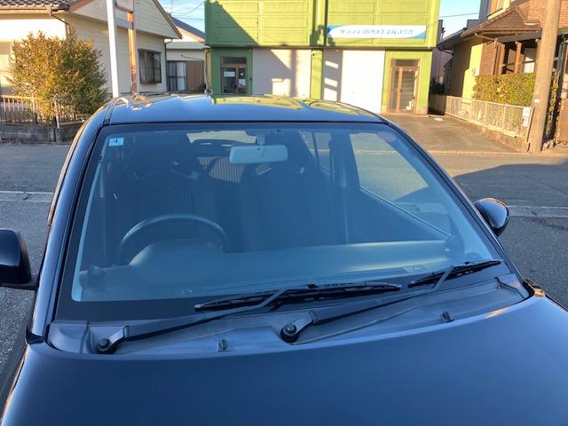 アルトワークス ベースグレード　５速車　社外ナビ　フルセグＴＶ　バックカメラ　ＥＴＣ　純正レカロシート　ウィンカーミラー　スマートキーＸ２（8枚目）