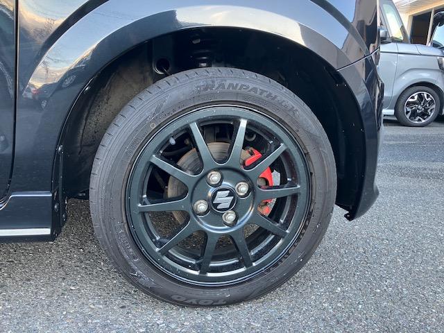 アルトワークス ベースグレード　５速車　社外ナビ　フルセグＴＶ　バックカメラ　ＥＴＣ　純正レカロシート　ウィンカーミラー　スマートキーＸ２（10枚目）