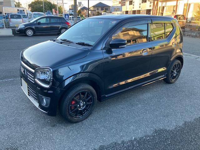 アルトワークス ベースグレード　５速車　社外ナビ　フルセグＴＶ　バックカメラ　ＥＴＣ　純正レカロシート　ウィンカーミラー　スマートキーＸ２（13枚目）