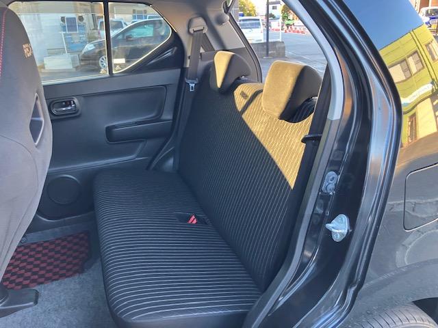 アルトワークス ベースグレード　５速車　社外ナビ　フルセグＴＶ　バックカメラ　ＥＴＣ　純正レカロシート　ウィンカーミラー　スマートキーＸ２（32枚目）