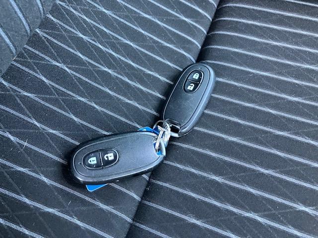 アルトワークス ベースグレード　５速車　社外ナビ　フルセグＴＶ　バックカメラ　ＥＴＣ　純正レカロシート　ウィンカーミラー　スマートキーＸ２（60枚目）