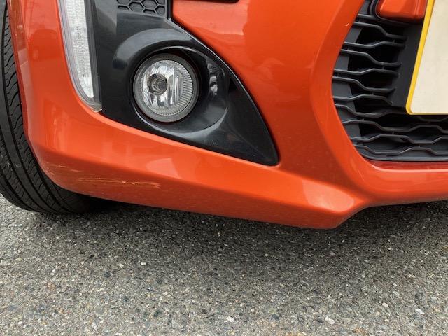 コペン ローブ　Ｓ　５速ＭＴ　ターボ　純正レカロ　シートヒーター　ビルシュタイン足廻り　社外ナビ　フルセグＴＶ　ＥＴＣ　スマートキー　ＬＥＤヘッドライト　純正１６ＡＷ　電動オープン問題無し！　エンジンマウント交換済！（5枚目）