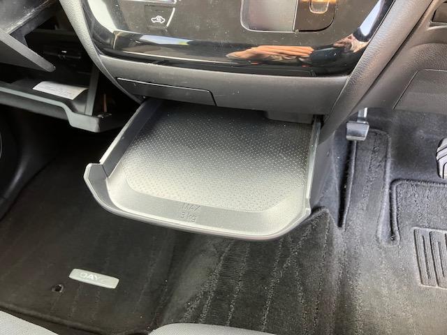 デイズ ハイウェイスター　Ｇターボ　純正９インチナビ＆ドラレコ　フルセグＴＶ　バックカメラ　ＥＴＣ　スマートキー　衝突軽減ブレーキ　１５ＡＷ（45枚目）